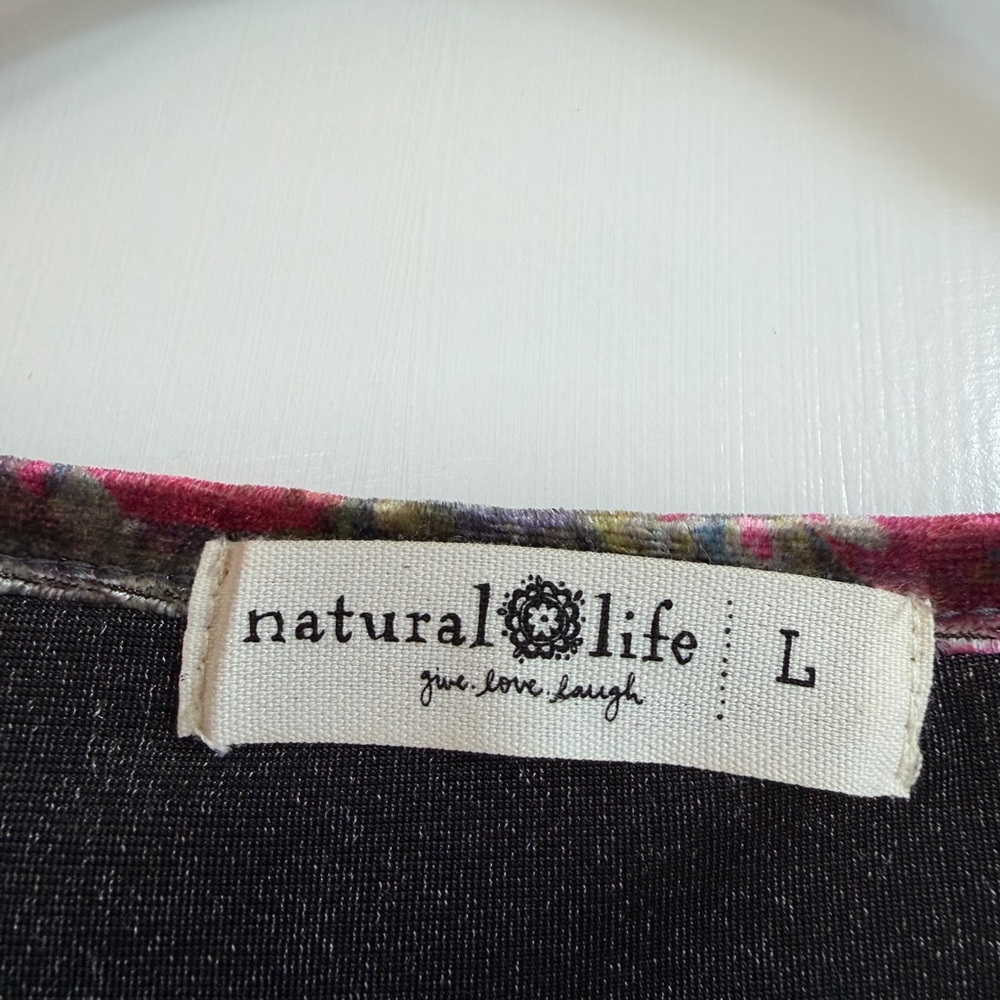 Natural Life Danielle Square Neck Velvet Top Dark Floral Garden Size Large - Picture 7 of 11